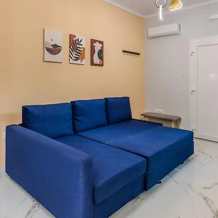 Adorable Modern *