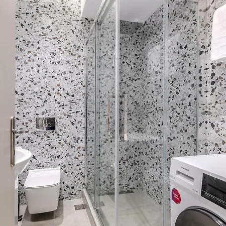 Adorable Modern Apartmán