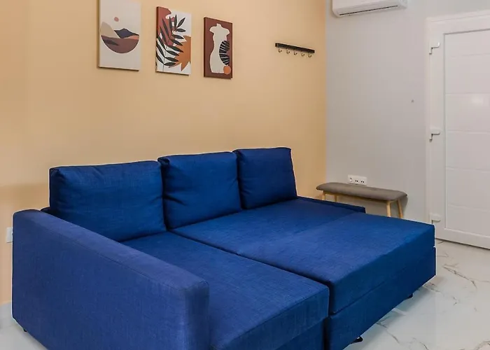 Adorable Modern *